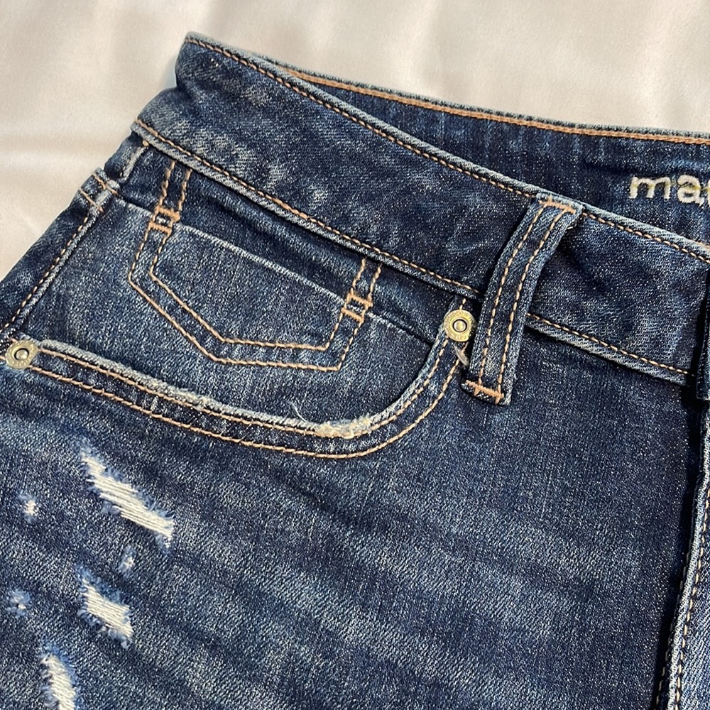 Maurices Destructed Boyfriend Denim Shorts - Picture 6 of 8